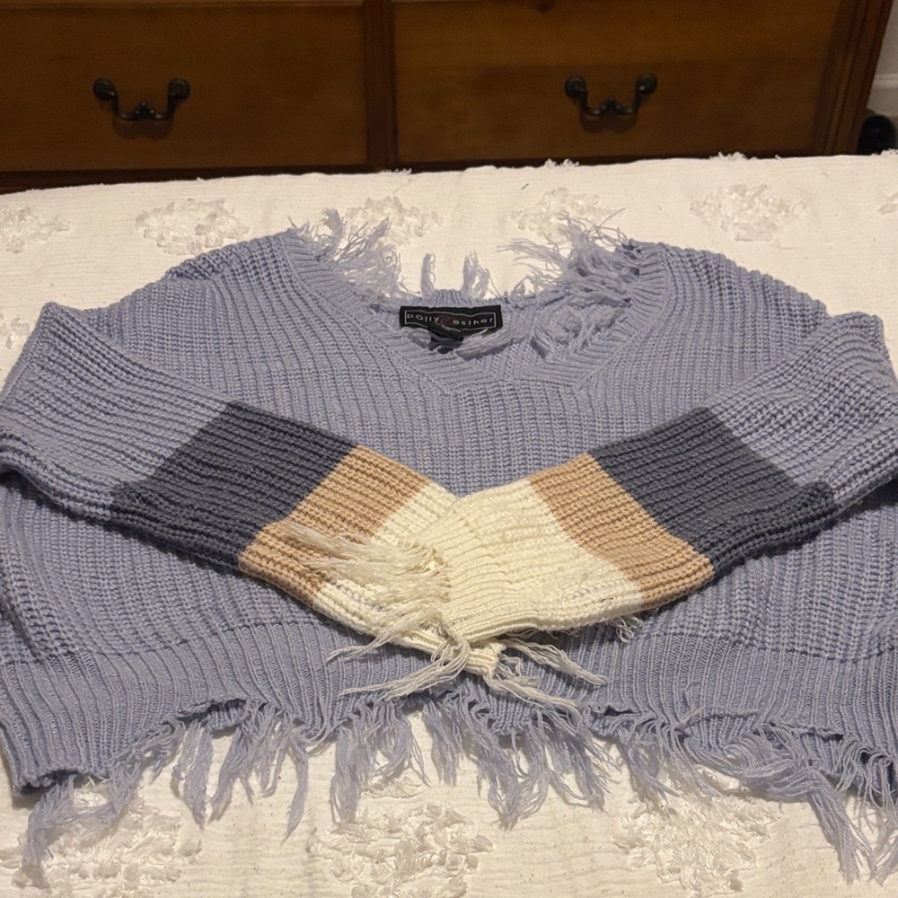 Romy V-Neck Fringed Sweater - Blue and Cream